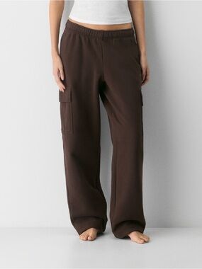 Aritzia Wide-Leg Cargo Sweat Pants